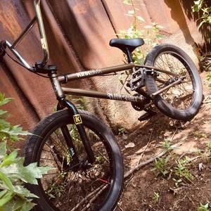 Meet your Posher, James